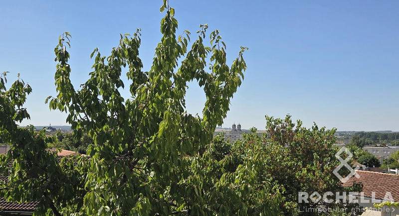 Maison ancienne - 92 m² - 4 pièces