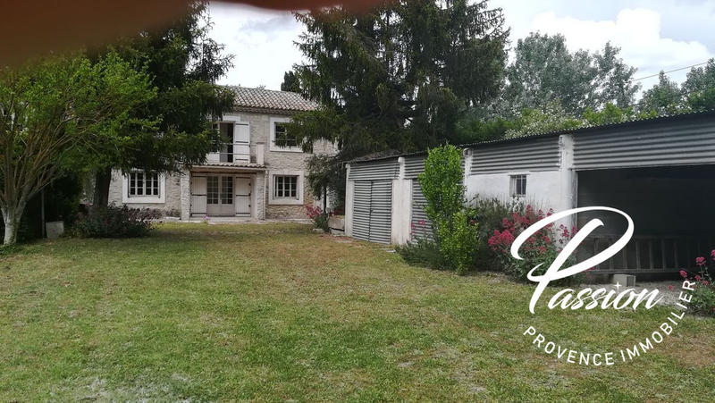 Mas - 105 m² - 4 pièces