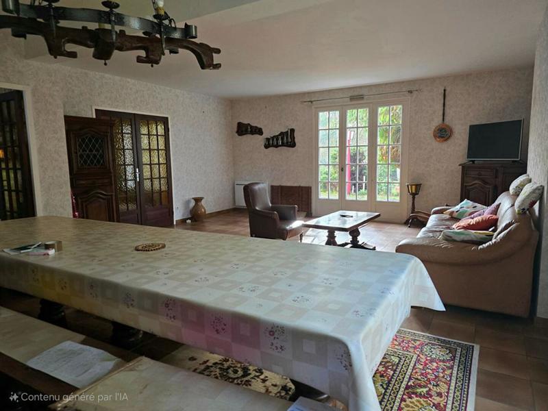 Maison - 166 m² - 6 pièces