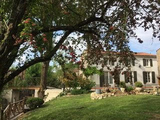 Maison traditionnelle - 179 m² - 10 pièces