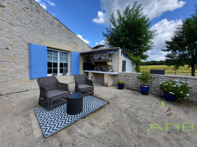 Maison - 200 m² - 10 pièces