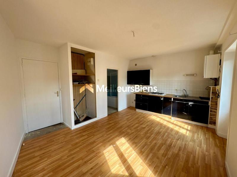 Immeuble - 160 m² - 6 pièces