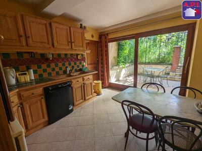 Maison - 175 m² - 8 pièces