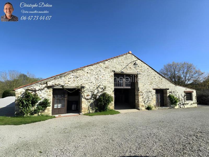 Longère - 200 m² - 7 pièces