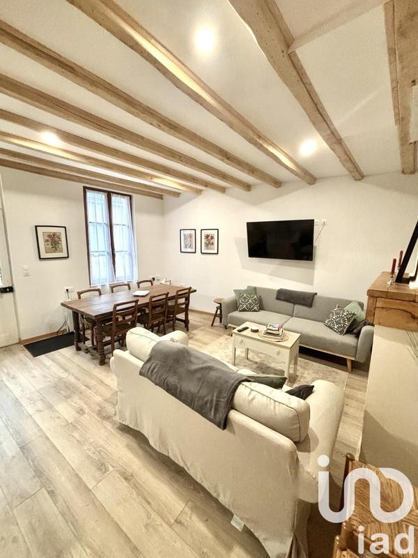 Maison - 104 m² - 5 pièces