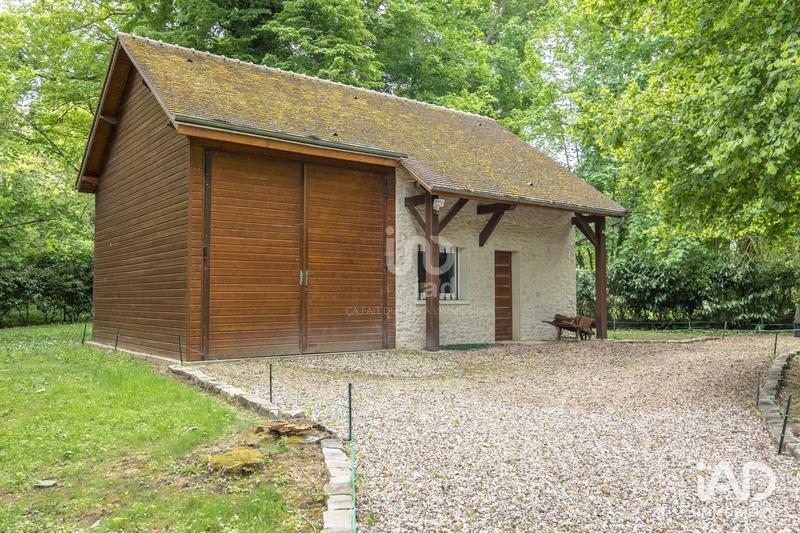 Maison - 185 m² - 8 pièces