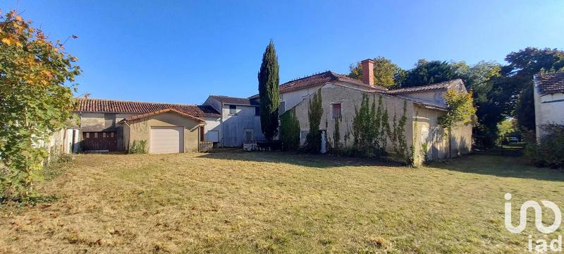 Maison - 487 m² - 13 pièces