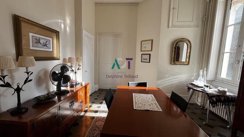 Appartement - 146 m² - 5 pièces