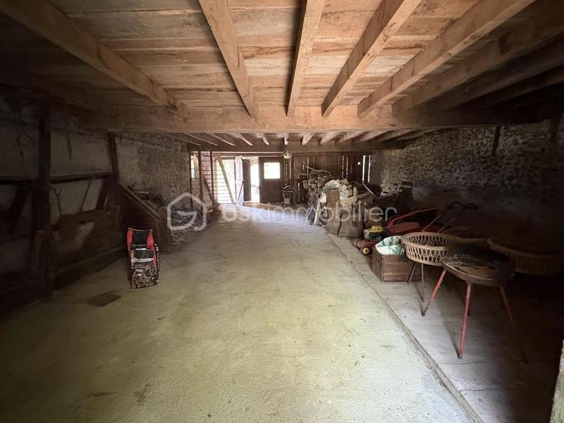 Corps de ferme - 290 m² - 14 pièces