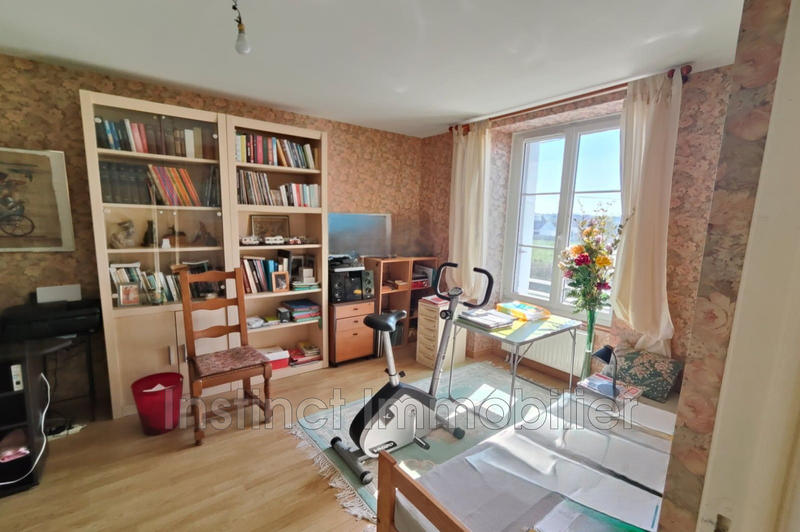 Maison - 181 m² - 5 pièces