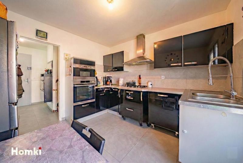 Maison - 105 m² - 6 pièces