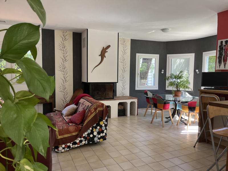 Maison - 198 m² - 7 pièces