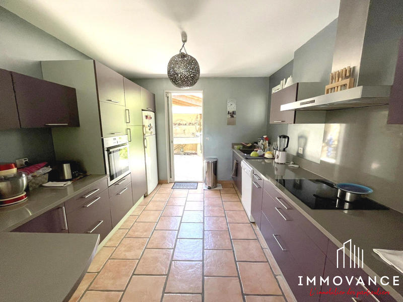 Villa - 120 m² - 6 pièces