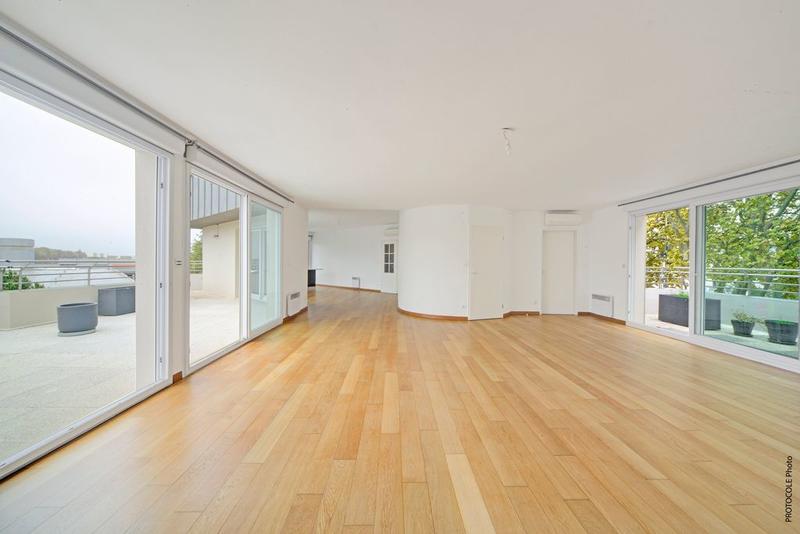 Maison - 158 m² - 5 pièces