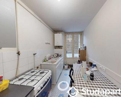 Chambre - 90 m² - 1 pièce