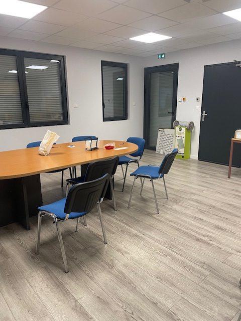 Local commercial - 300 m²