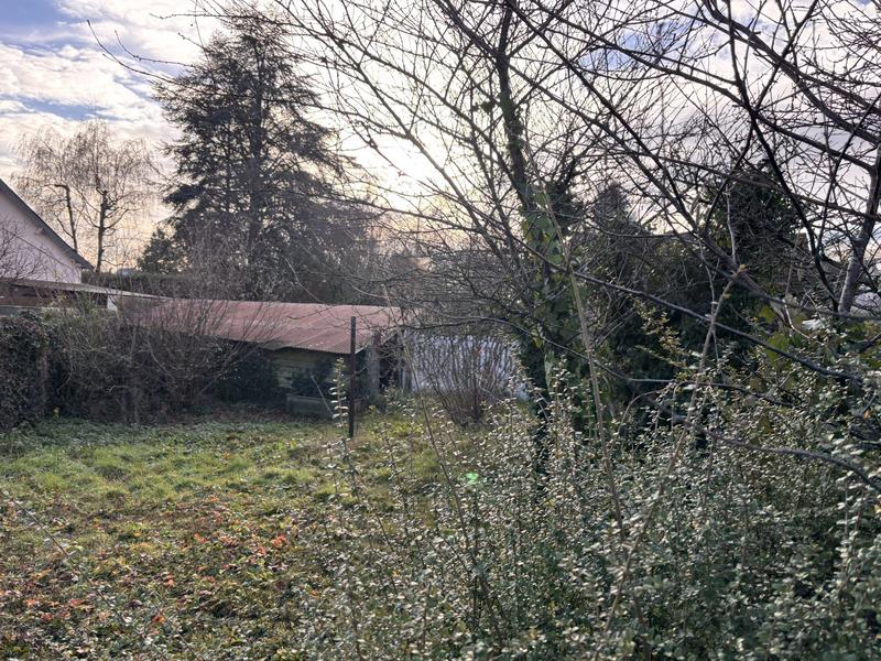 Terrain - 850 m²