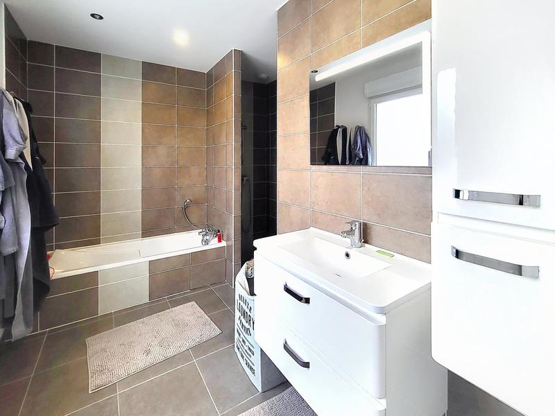 Villa - 120 m² - 5 pièces