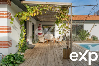 Maison - 160 m² - 6 pièces