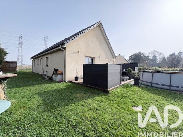 Maison - 93 m² - 4 pièces