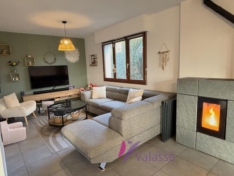 Maison - 143 m² - 6 pièces