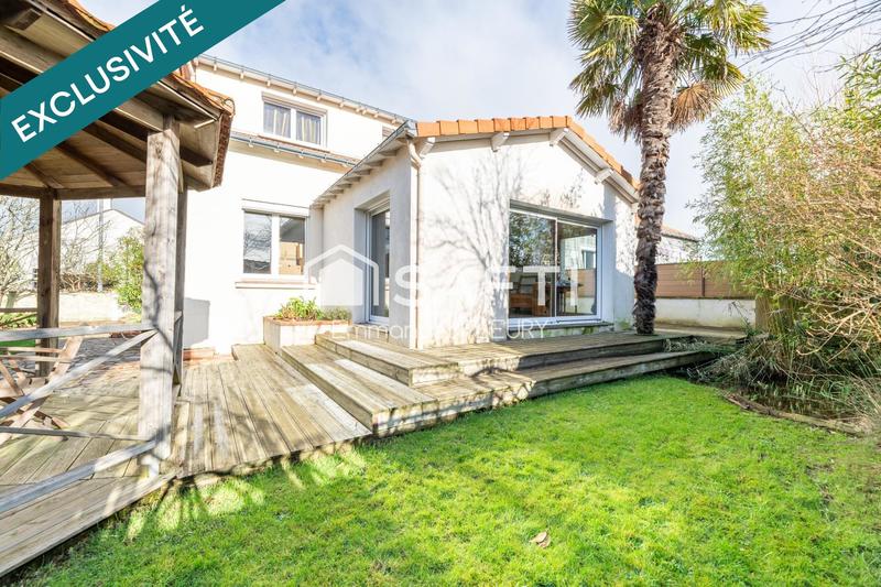 Maison - 135 m² - 6 pièces