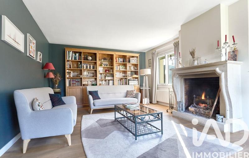 Maison - 154 m² - 9 pièces