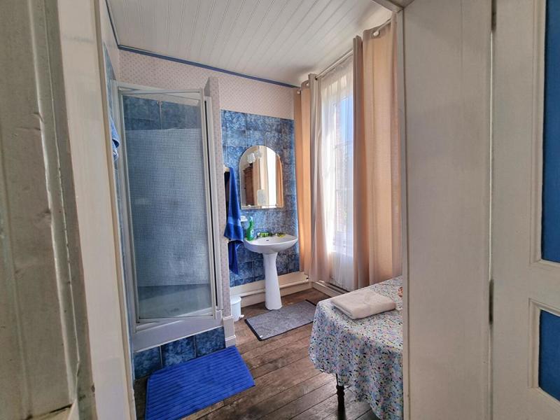 Maison - 310 m² - 10 pièces