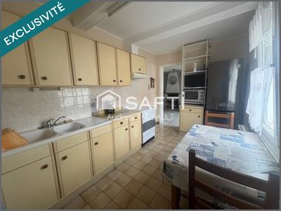 Maison de ville - 95 m² - 5 pièces