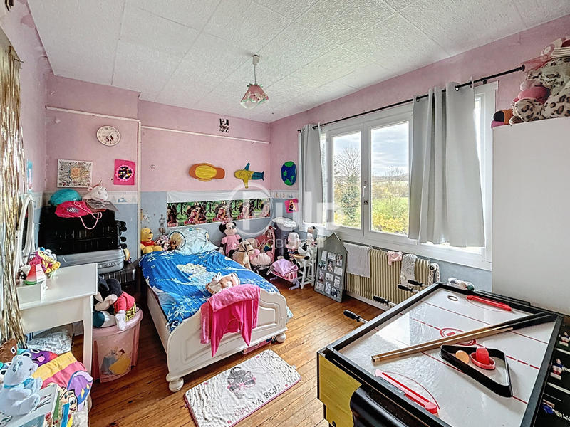 Maison - 135 m² - 8 pièces