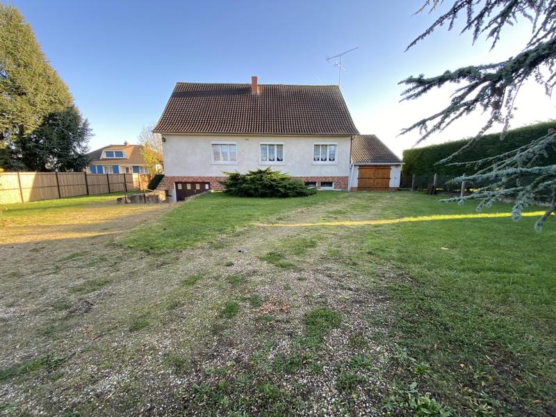 Maison traditionnelle - 100 m² - 4 pièces