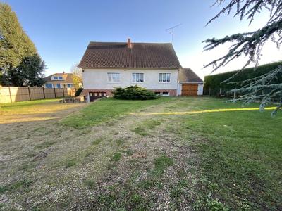 Maison traditionnelle - 100 m² - 4 pièces