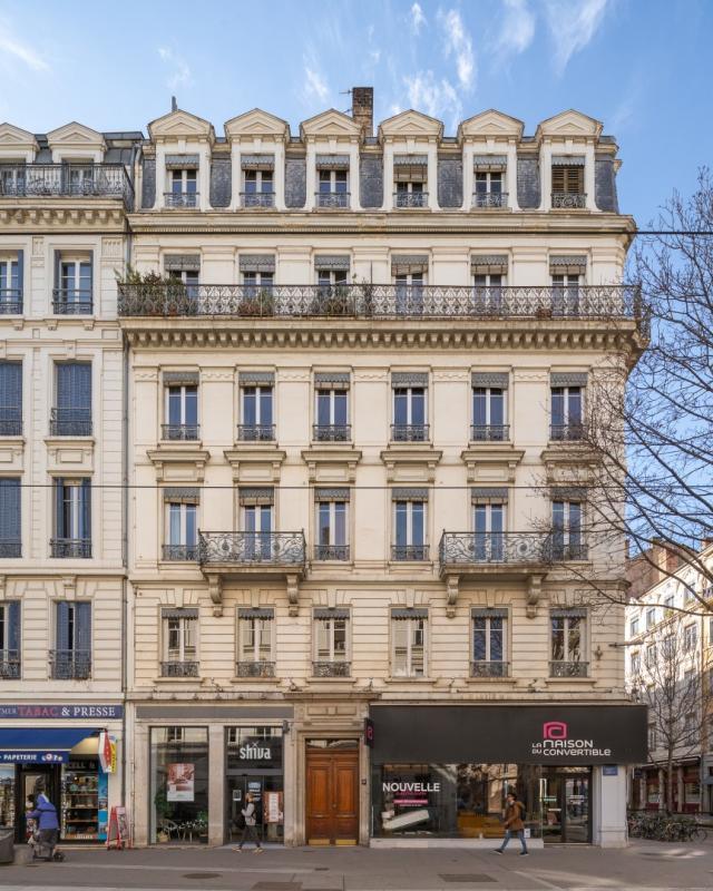 Appartement - 61 m² - 2 pièces