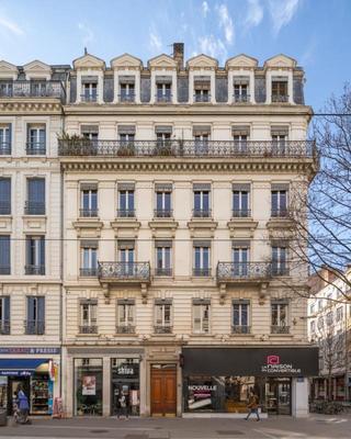 Appartement - 61 m² - 2 pièces