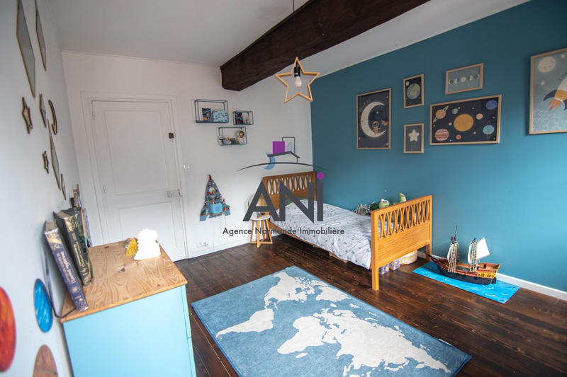 Maison - 149 m² - 8 pièces