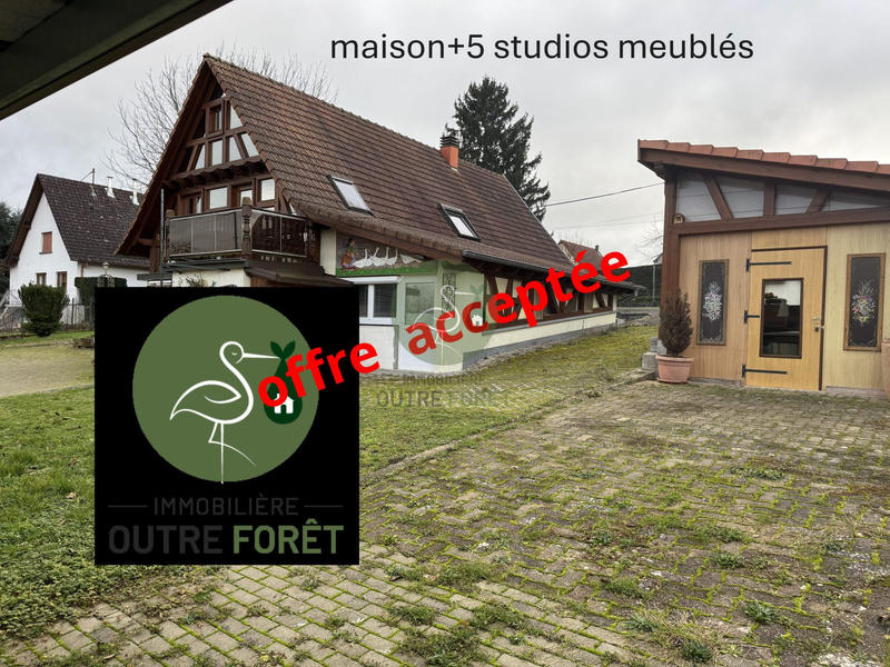 Maison traditionnelle - 200 m² - 5 pièces