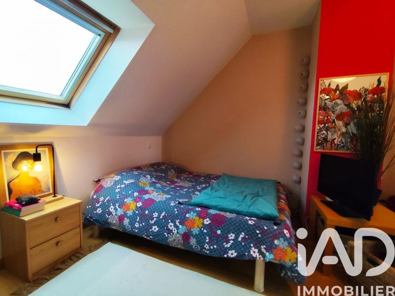 Maison - 95 m² - 5 pièces