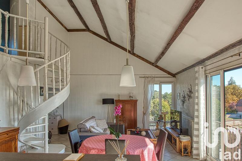 Appartement - 120 m² - 6 pièces