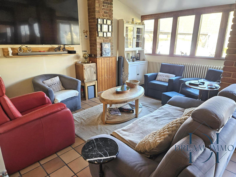 Maison - 187 m² - 7 pièces