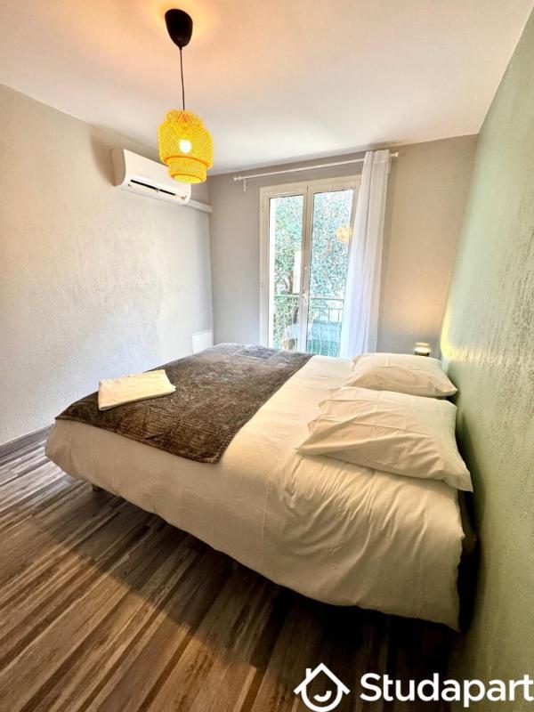 Chambre - 12 m² - 1 pièce