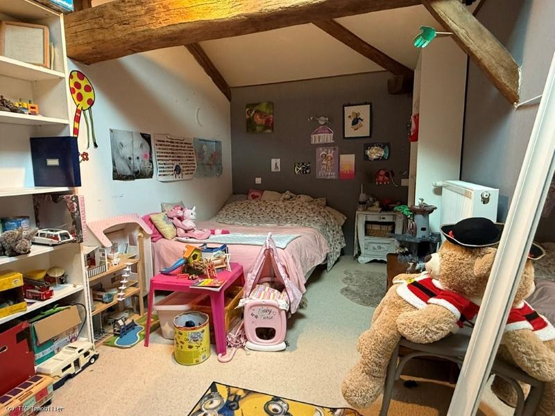 Propriété - 195 m² - 7 pièces