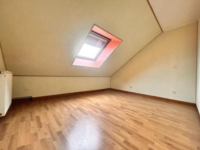 Pavillon - 94 m² - 5 pièces