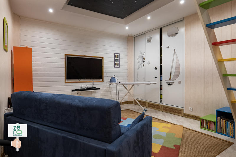 Maison - 194 m² - 7 pièces