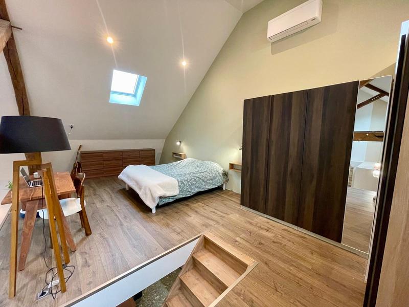 Maison ancienne - 220 m² - 7 pièces