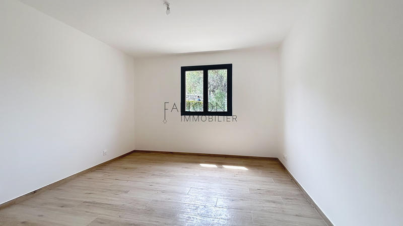 Villa - 138 m² - 6 pièces