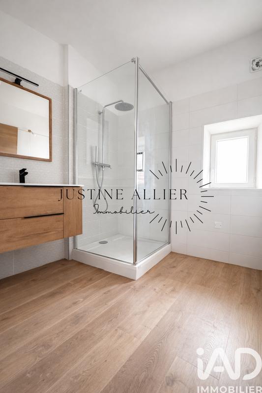 Maison de village - 178 m² - 5 pièces