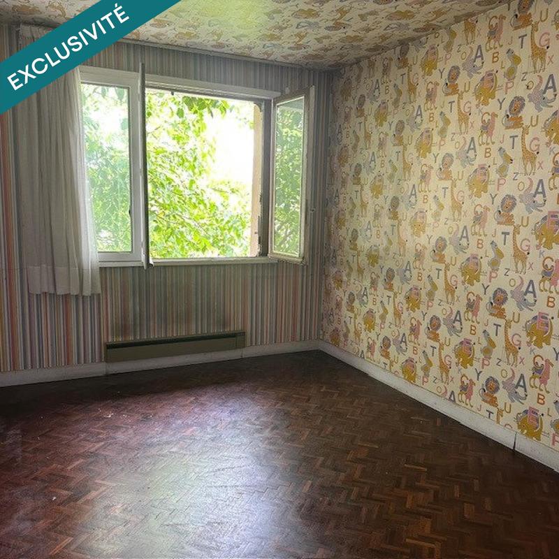 Maison - 220 m² - 8 pièces