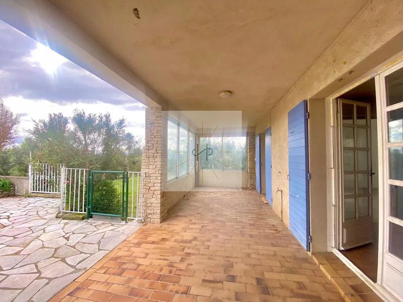 Maison - 130 m² - 10 pièces