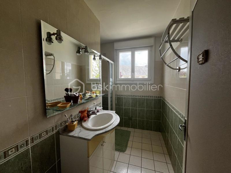 Maison traditionnelle - 85 m² - 6 pièces