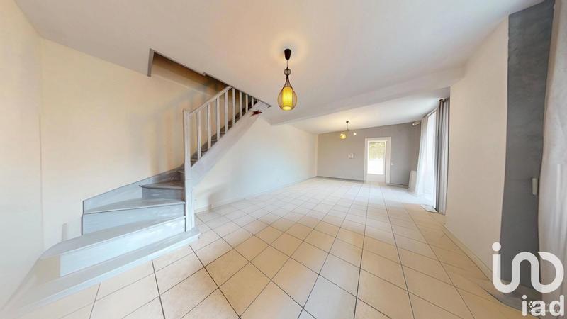 Maison - 95 m² - 5 pièces